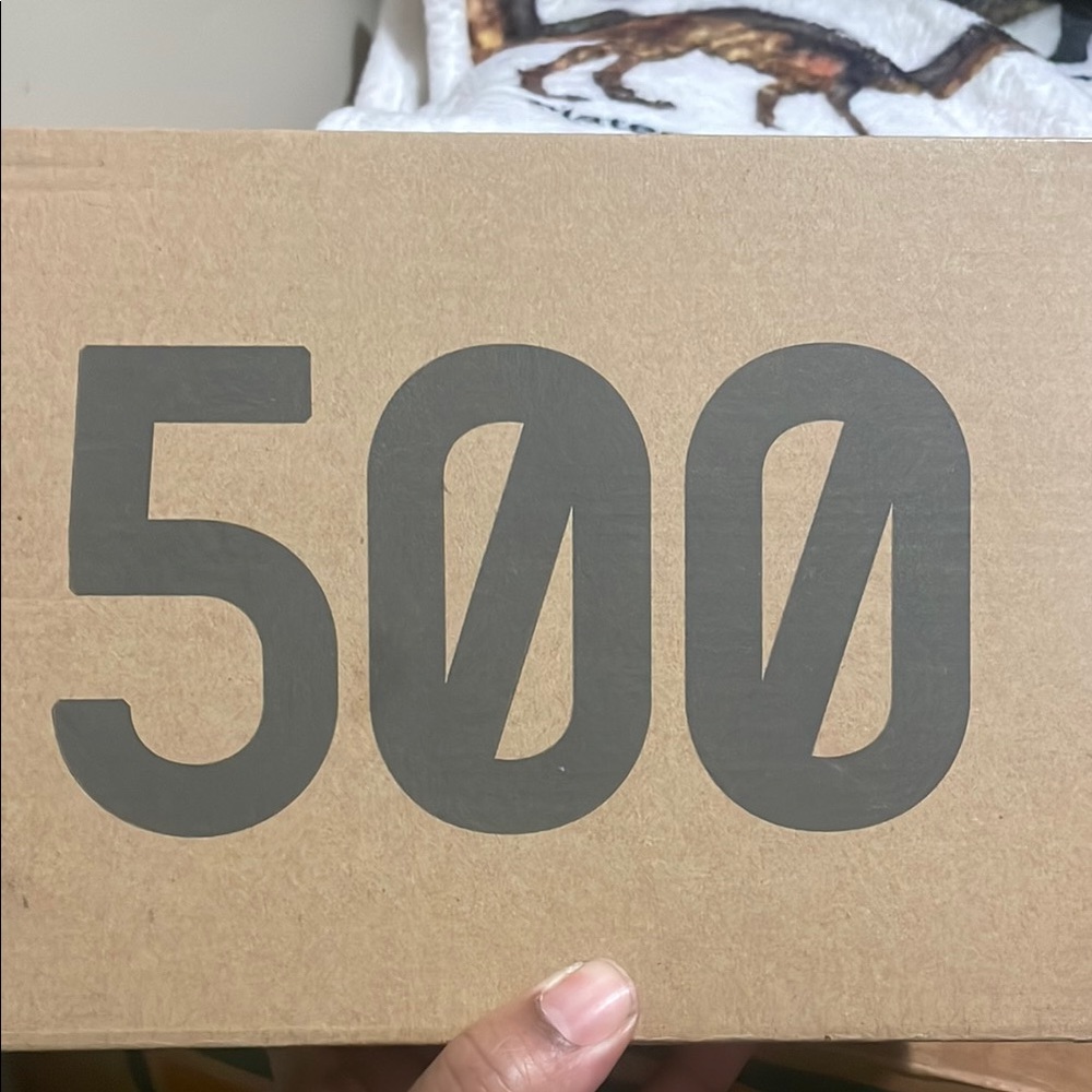 Yeezy 500 Box